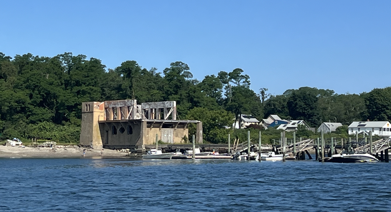 About the Original Boat House Silhouette campaign on Bonfire 0