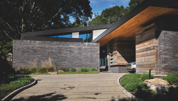 About the 2025 Mad About Modern Home Tour campaign on Bonfire 3