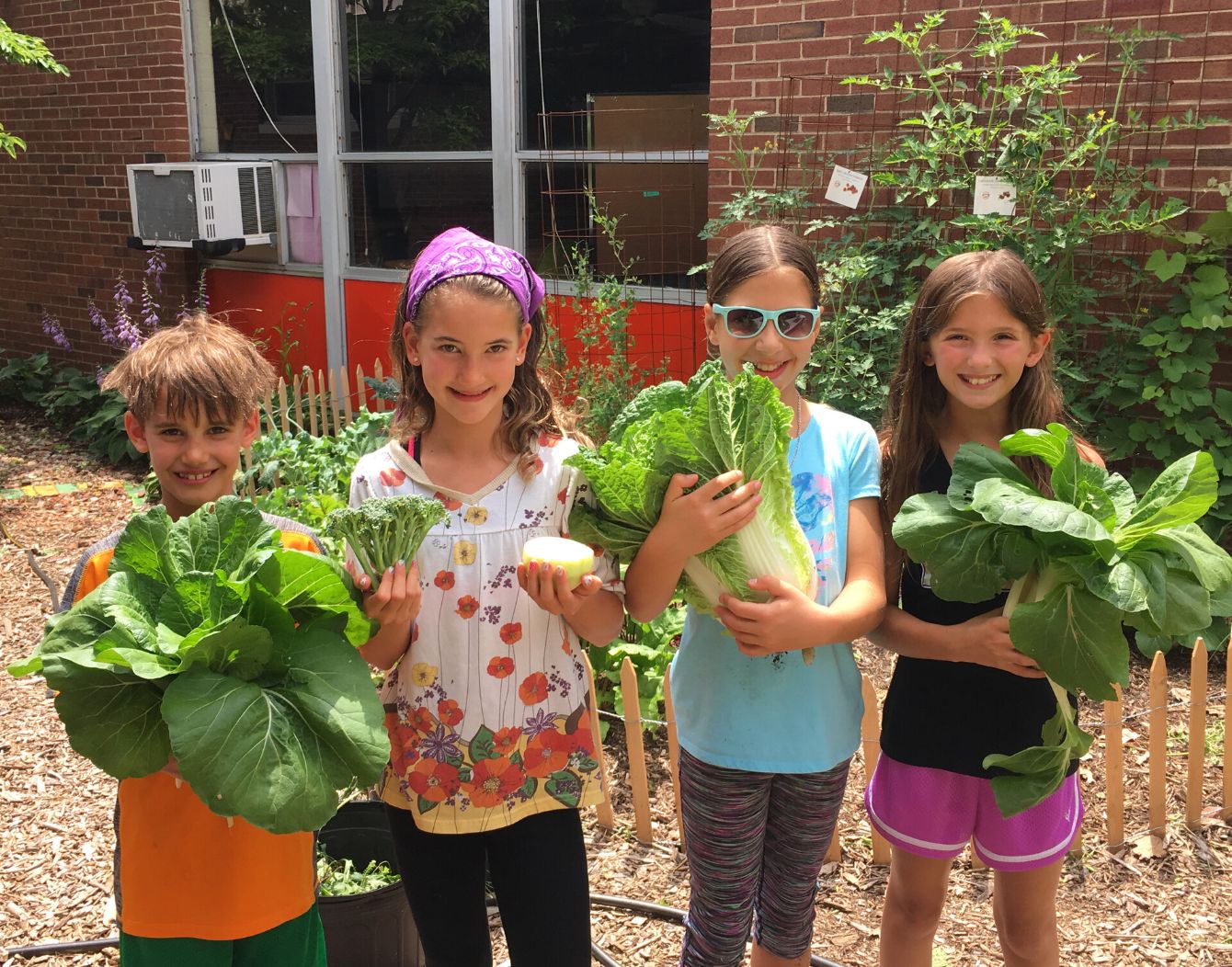 Garden-based learning! (for toddlers) | Bonfire