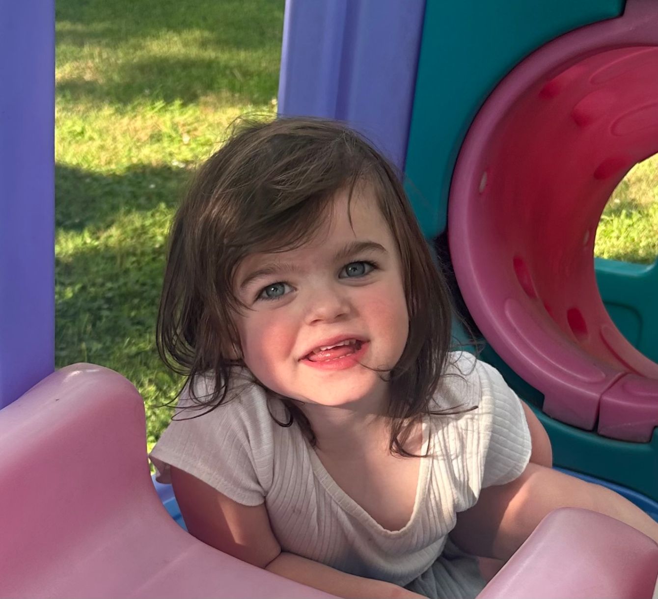 About the Wynnie's World t-shirt campaign on Bonfire 2