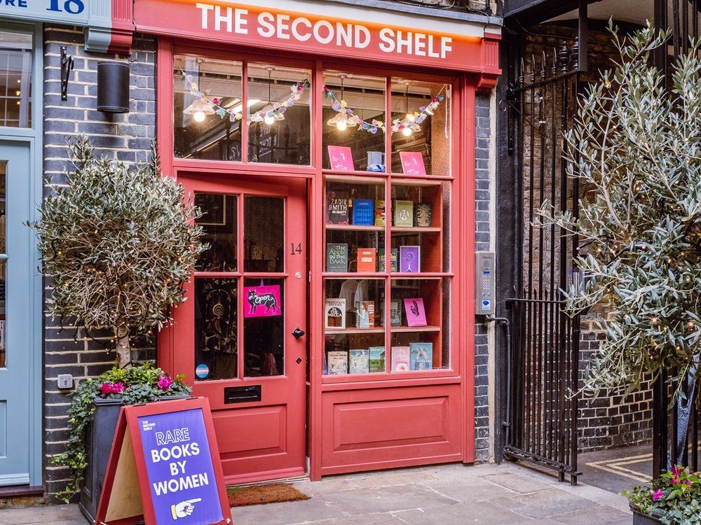 About the Never Trust a Man Who Reads Ayn Rand Shirt campaign on Bonfire 2