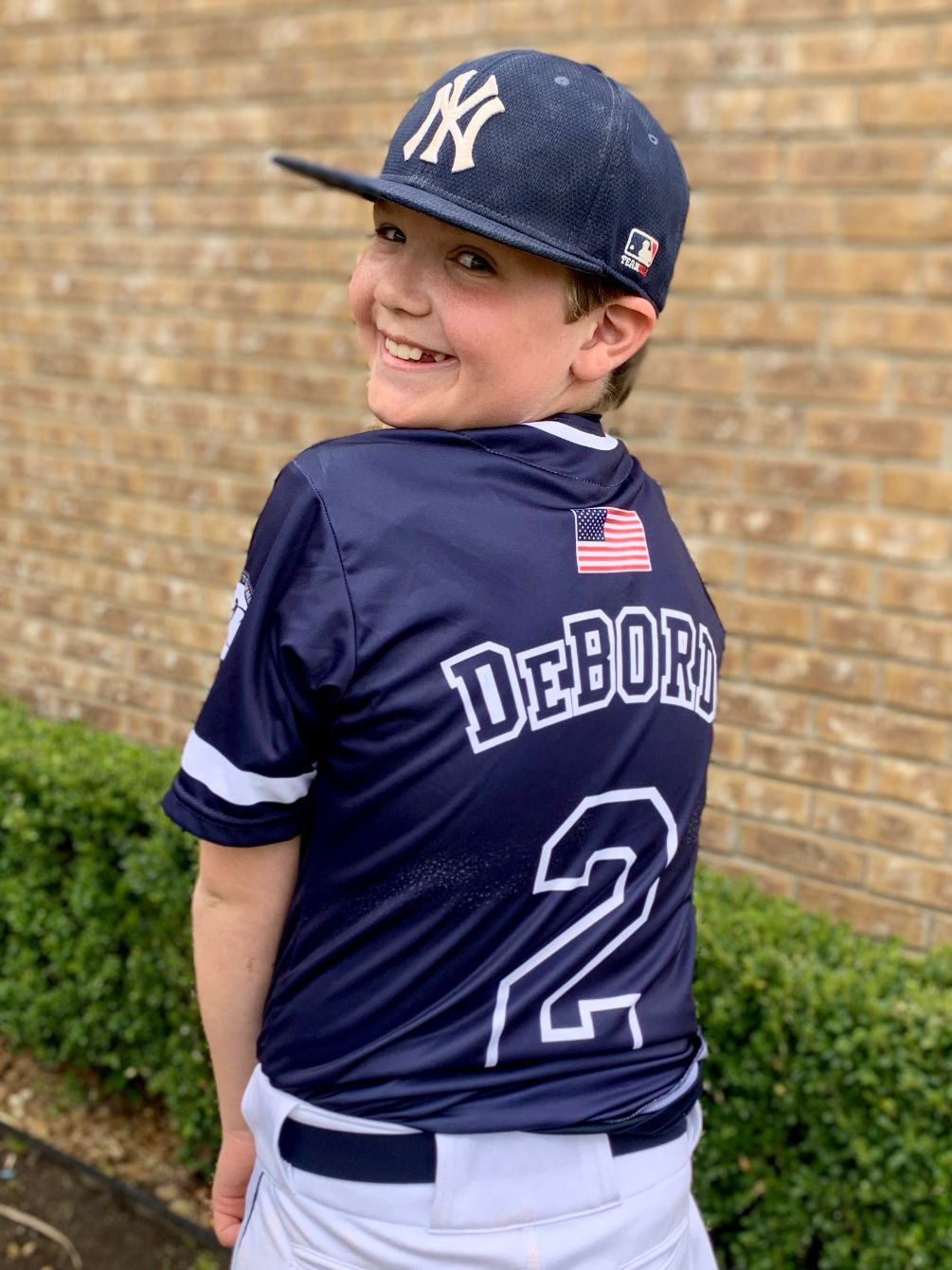 About the Anthonys Way Merchandise campaign on Bonfire 1