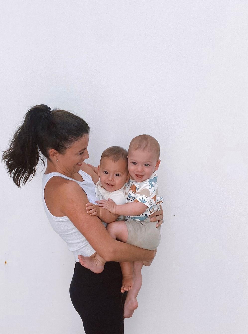 About the Yep, my hands are full campaign on Bonfire 2