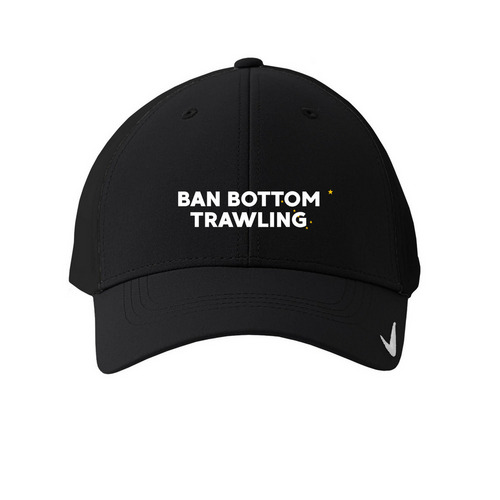 Ban bottom trawl hat, a Black Printed Nike Dri-FIT Legacy Performance Cap